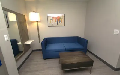 Photo 3 - Holiday Inn Express & Suites Cocoa by IHG