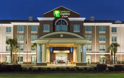 Holiday Inn Express & Suites Florence I-95 @ Hwy 327 by IHG