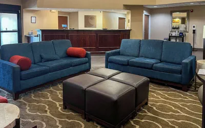 Photo 4 - Comfort Suites Gadsden Attalla