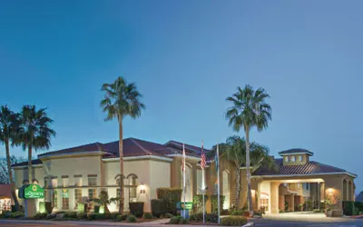 Photo 2 - La Quinta Inn & Suites by Wyndham Los Banos