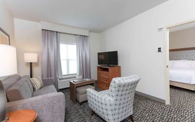 Photo 5 - Homewood Suites by Hilton Indianapolis-Airport/Plainfield