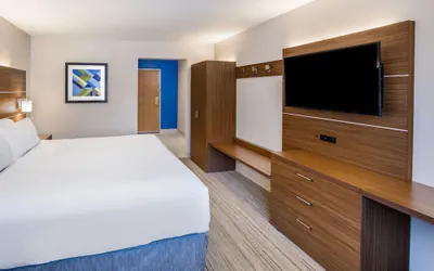 Photo 5 - Holiday Inn Express Wisconsin Dells by IHG
