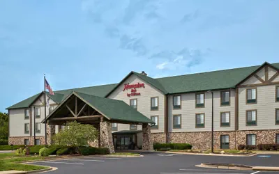 Photo 2 - Hampton Inn Kansas City The Legends