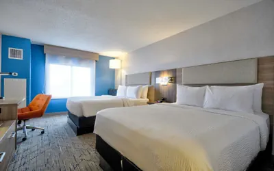 Photo 4 - Holiday Inn Express Hotel & Suites Buffalo-Airport by IHG