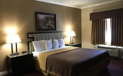 Photo 4 - Hotel Saddleback Los Angeles - Norwalk