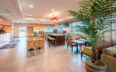 Photo 2 - Country Inn & Suites by Radisson, Rochester-Pittsford/Brighton, NY