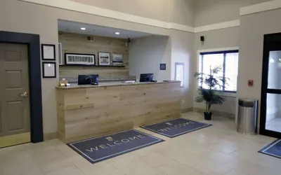 Photo 3 - Country Inn & Suites by Radisson, Council Bluffs, IA