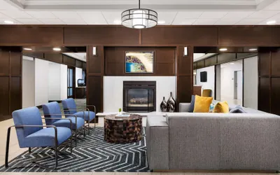 Photo 3 - Homewood Suites by Hilton Manchester/Airport