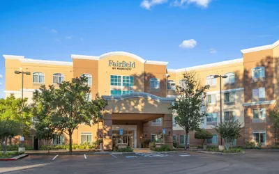 Photo 2 - Fairfield Inn & Suites Rancho Cordova