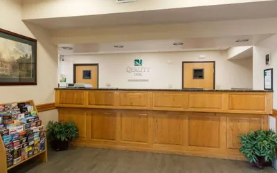 Photo 4 - Quality Inn Buffalo