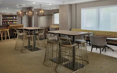 Photo 4 - SpringHill Suites by Marriott Lansing