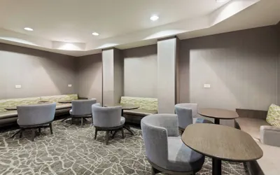 Photo 2 - SpringHill Suites by Marriott Cleveland/Solon