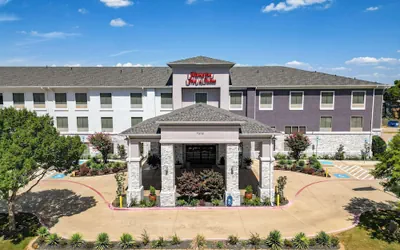 Photo 2 - Hampton Inn & Suites Denton