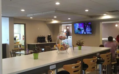 Photo 5 - La Quinta Inn & Suites by Wyndham Jamestown