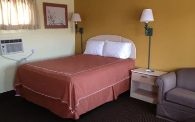 Photo 5 - Caravan Motel