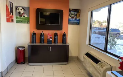 Photo 3 - Motel 6 Flagstaff, AZ - West - Woodland Village