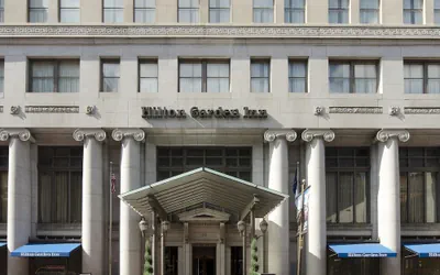 Photo 2 - Hilton Garden Inn Indianapolis Downtown