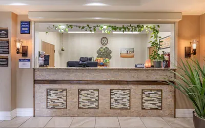 Photo 4 - Best Western Parsons Inn