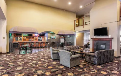 Photo 5 - Quality Inn & Suites Hannibal West