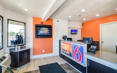 Photo 3 - Motel 6 Schiller Park, IL - Chicago O'Hare