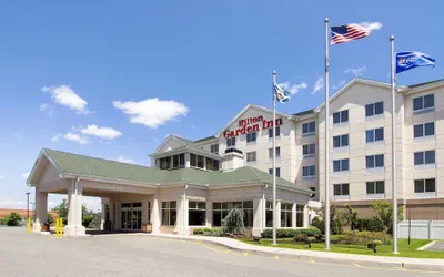 Photo 2 - Hilton Garden Inn Nanuet