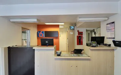 Photo 5 - Motel 6 San Marcos, TX