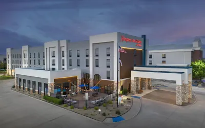 Hampton Inn & Suites Dallas-DFW ARPT W-SH 183 Hurst