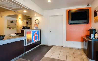 Photo 4 - Motel 6 Lenexa, KS - Kansas City Southwest