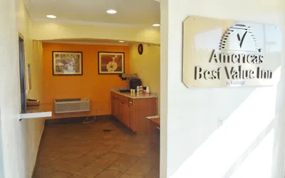 Photo 3 - Americas Best Value Inn Goldsboro