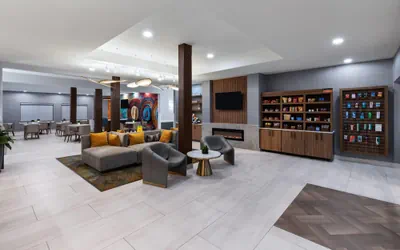 Photo 4 - La Quinta Inn & Suites by Wyndham Brownsville North