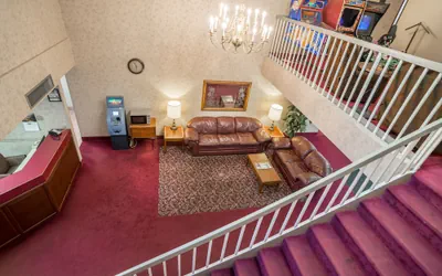 Photo 3 - Prime Rate Inn