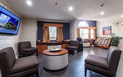 Photo 2 - Microtel Inn & Suites by Wyndham Ocala