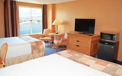 Photo 4 - Laughlin River Lodge