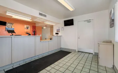 Photo 4 - Motel 6 Grand Junction, CO