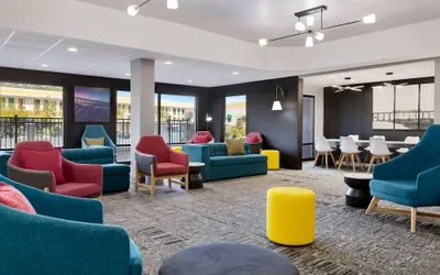Photo 3 - La Quinta Inn & Suites by Wyndham Selma/Smithfield I-95