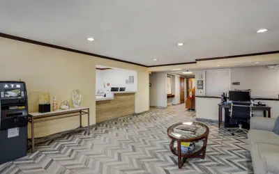 Photo 4 - Comfort Inn & Suites Brentwood - Nashville