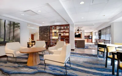 Photo 3 - Fairfield Inn & Suites by Marriott Rochester West/Greece