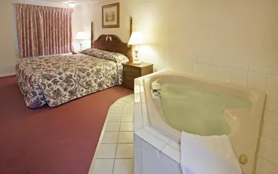 Photo 3 - Americas Best Value Inn Lansing