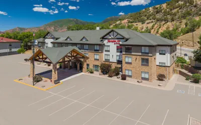 Photo 2 - Hampton Inn Glenwood Springs