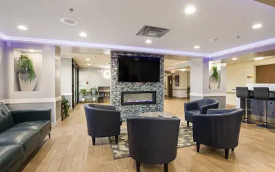 Photo 4 - Quality Inn & Suites CVG Airport
