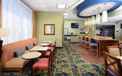 Photo 4 - Hampton Inn High Point