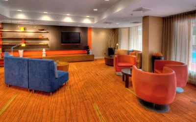 Photo 3 - Courtyard by Marriott Burlington