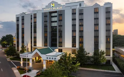 Photo 2 - Hyatt Place Secaucus/Meadowlands