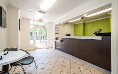 Photo 3 - Studio 6 Extended Stay - Duluth, GA - Atlanta - Gwinnett Place