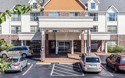 Photo 2 - Comfort Inn & Suites Ballpark Area
