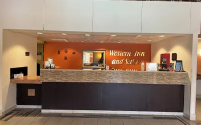 Photo 4 - Western Inn and Suites