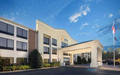 Photo 2 - Comfort Inn & Suites Dahlonega University Area