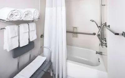 Photo 5 - Comfort Inn & Suites Dahlonega University Area
