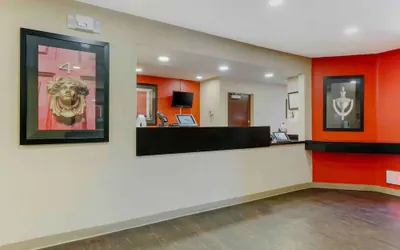 Photo 3 - Extended Stay America Suites Phoenix Airport