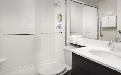 Photo 4 - Candlewood Suites Alexandria West by IHG